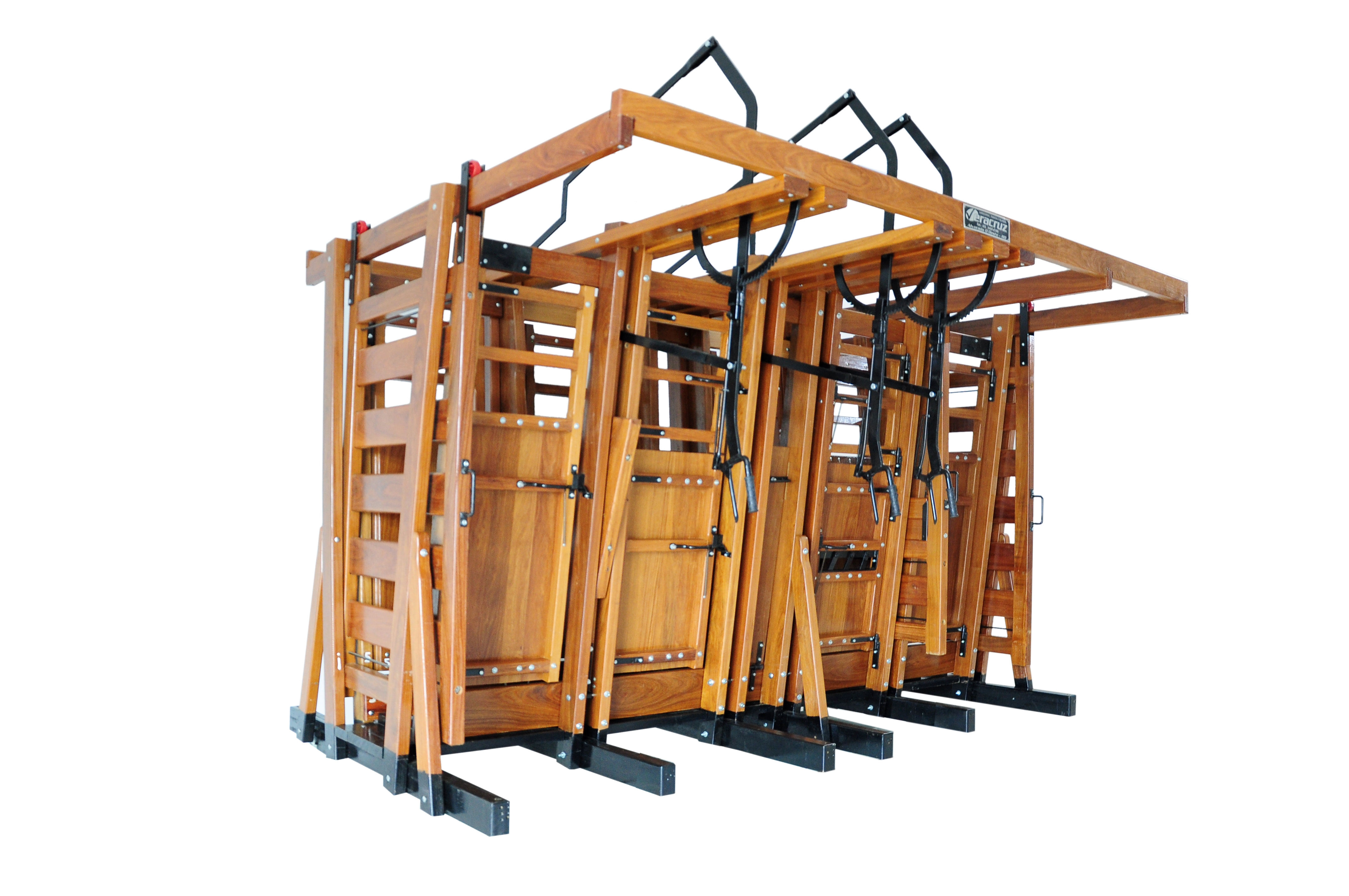 Tronco_de_contencao_modelo_convencional_03_guilhotinas_com_catraca